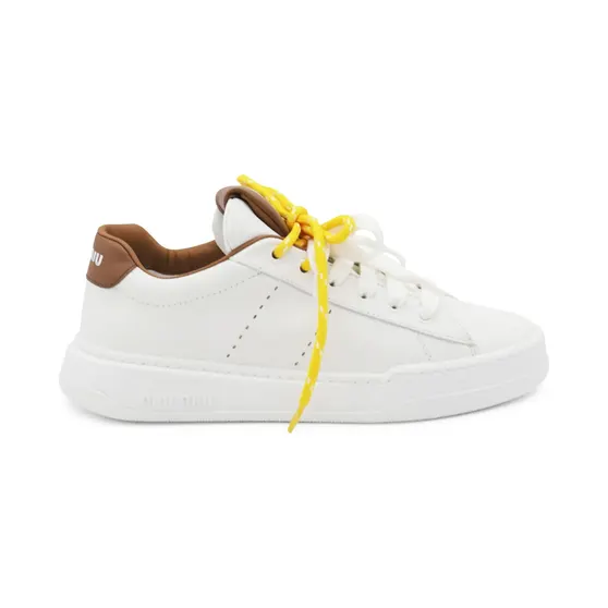 Miu Miu Miu mit dicker Sohle “White” (5E387E0053L48)