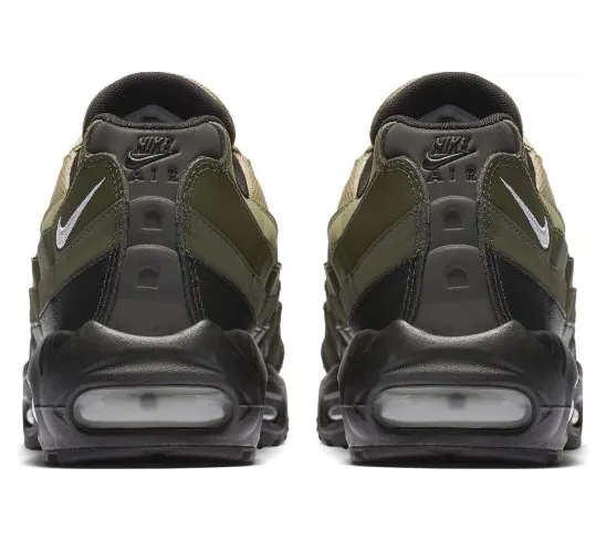 nike-air-max 749766-024