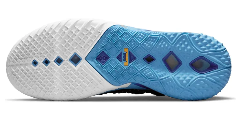 nike-lebron-18 CQ9283-006