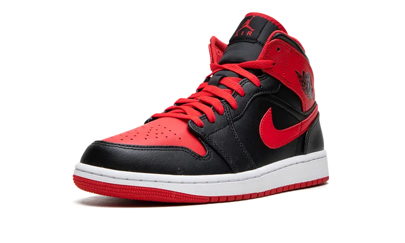 Air Jordan 1 Mid “Alternate Bred” (DQ8426-060)