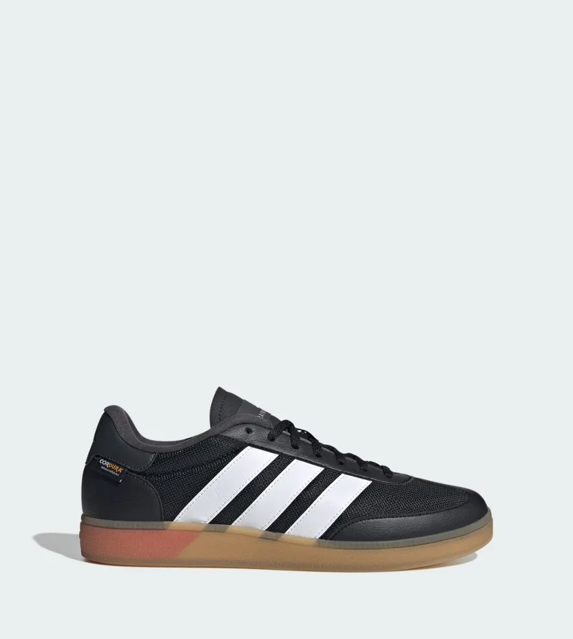 Adidas Training Spezial Core Black / Chalk White / Lucid Red (JS3038)
