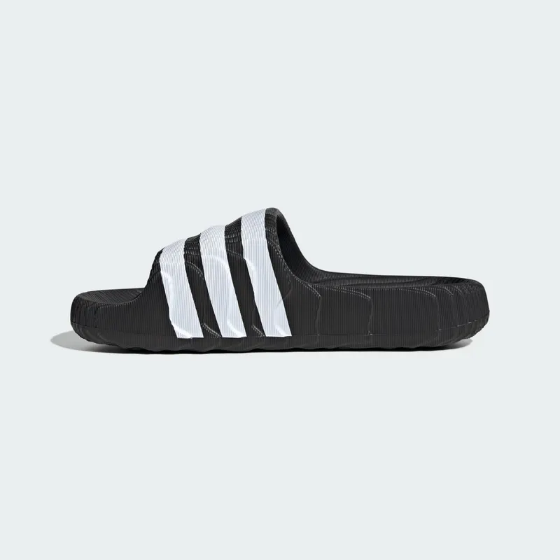 Adidas adilette 22 Slides Core Black / Core Black / Cloud White (IF3670)
