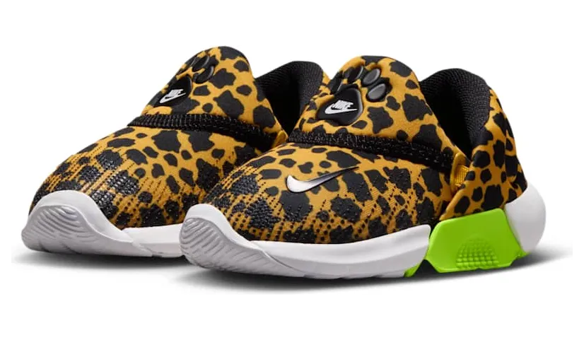 nike-swoosh-go IV5719-700