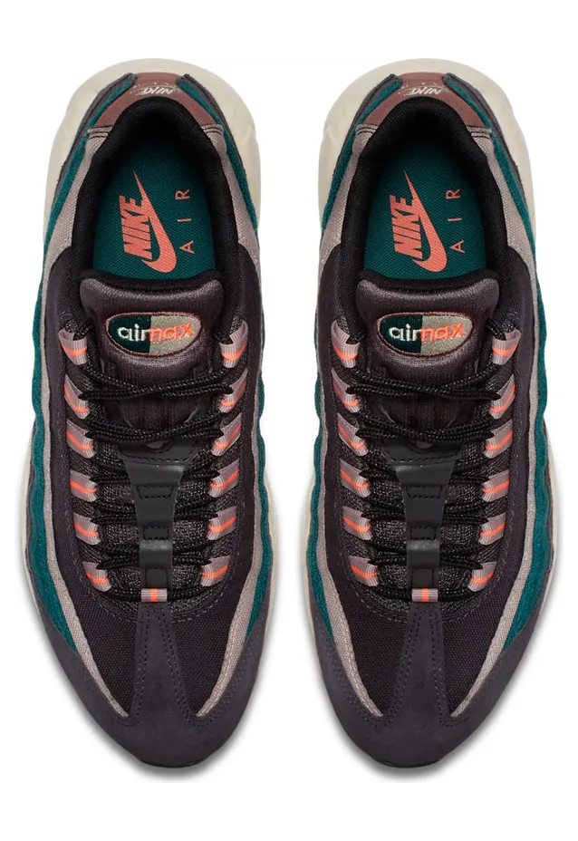 nike-air-max 538416-018