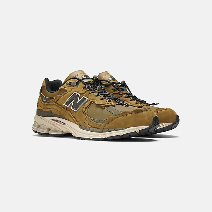 new-balance-2002r M2002RDP