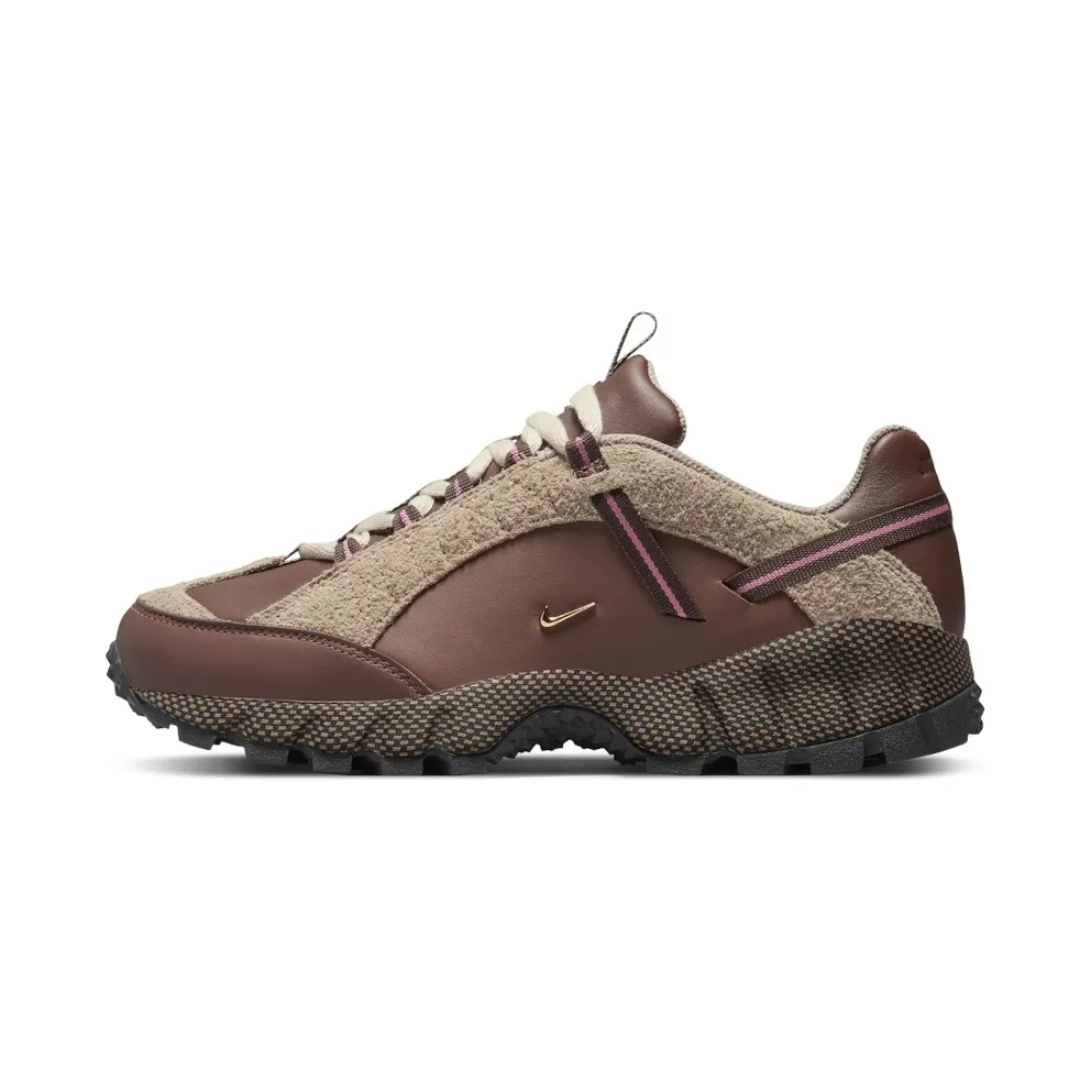 Nike Air Humara LX Jacquemus Brown – “Brown / Light Brown-pink” (DR0420-200)