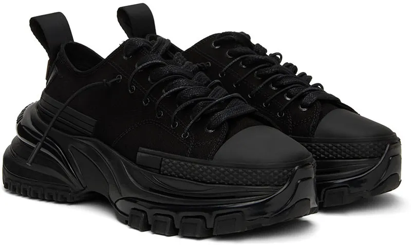 Wooyoungmi Black Double Lace Low-Top Sneakers (W221SU02)