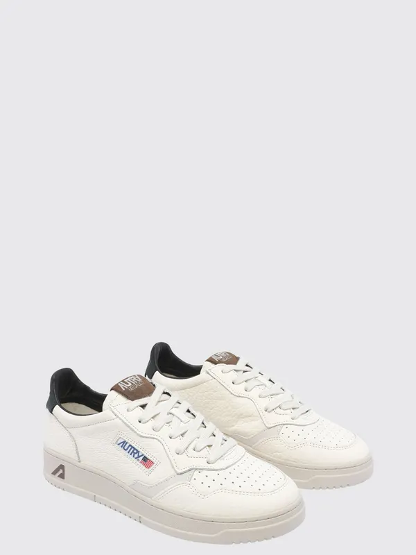 Autry Medalist Low Two-Tone Calfskin and Suede Trainers White 2 (AULMLE15)