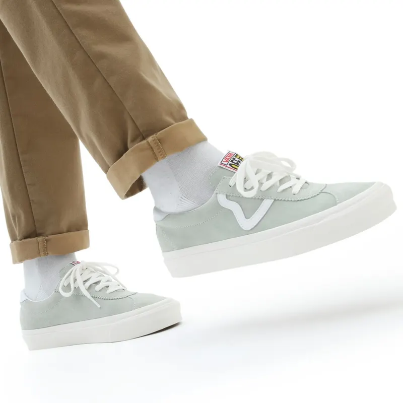 vans-style VN0A3WLQ4ZE