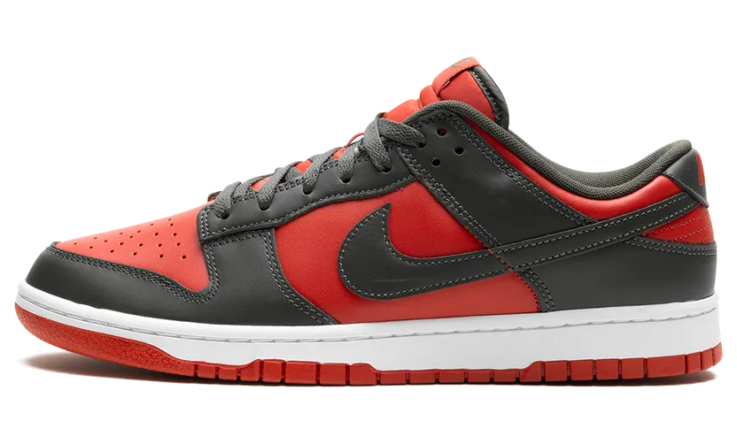 Nike Dunk Low “Mystic Red” (DV0833-600)