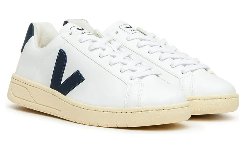 veja-sneaker UC072641B
