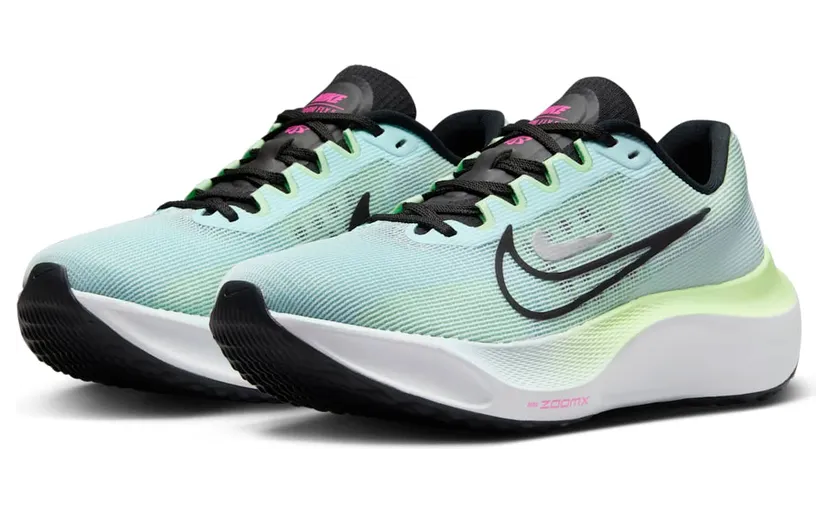 nike-zoom DM8974-401