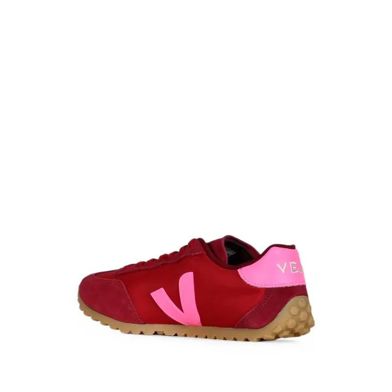 Veja GT Nolyn “Red” (AI3422677)
