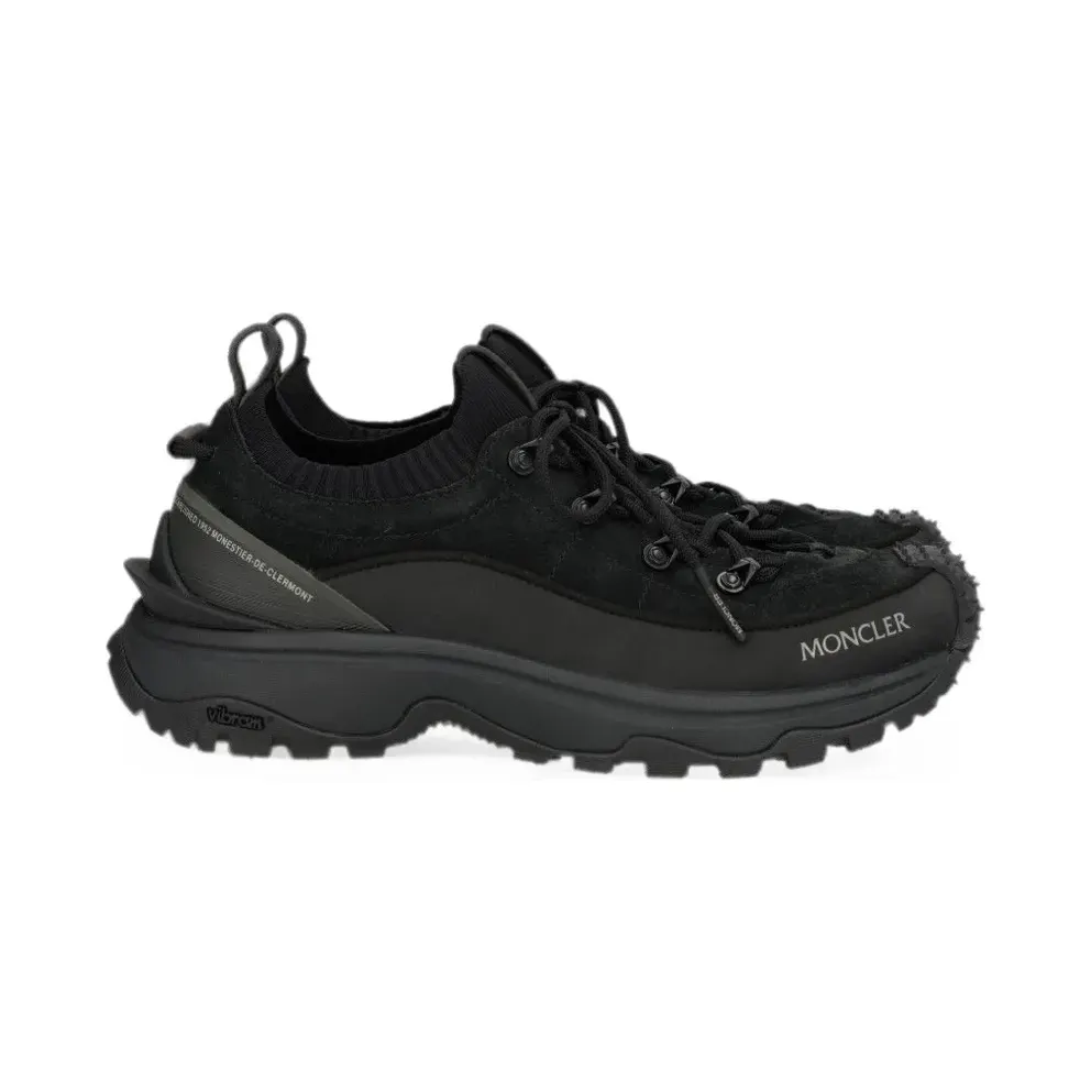 Moncler Trailgrip Lite3 suede – Black (L209A4M00060)