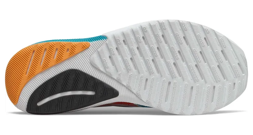 new-balance-fuelcell MFCPRCG2