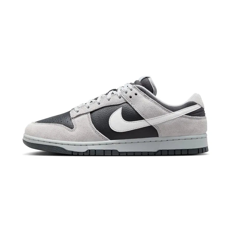 Nike Dunk Low “Light Smoke Grey / Anthracite / Reflect Silver / Summit White” (HV2532-001)