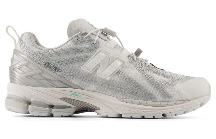 New Balance 1906F “White Silver Metallic” (U190611X)