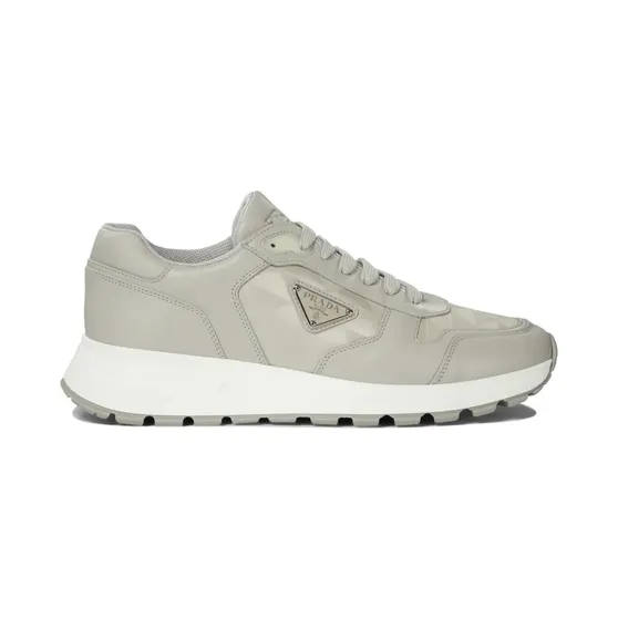 Prada mit Rautenmuster “Black” (2EE390FG0003LNW)