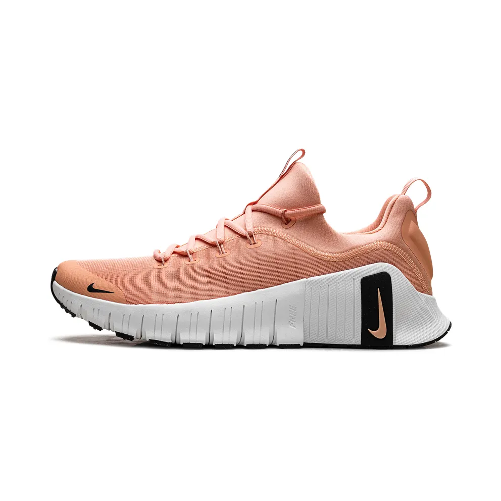 Nike Free Metcon 6 “Apricot Agate White Black” (FJ7127-800)