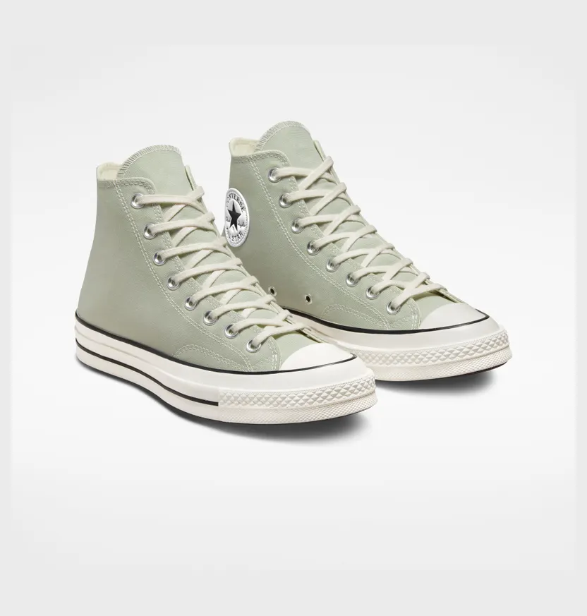 converse-chuck-taylor-all-star A02756C