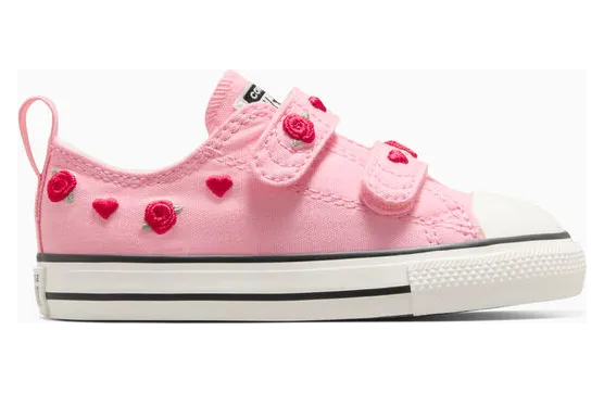 converse-chuck-taylor-all-star A15675C