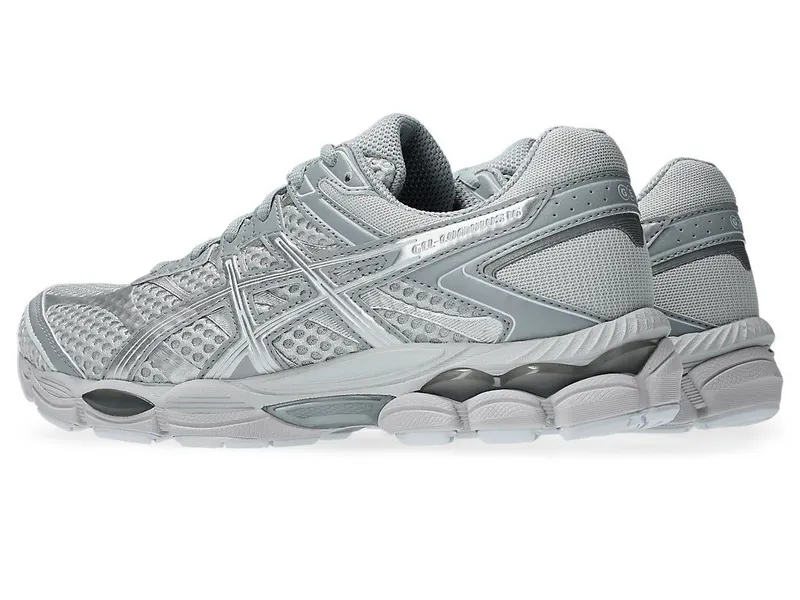 ASICS GEL-CUMULUS 16 “Glacier Grey / Pure Silver” (1203A733-024)