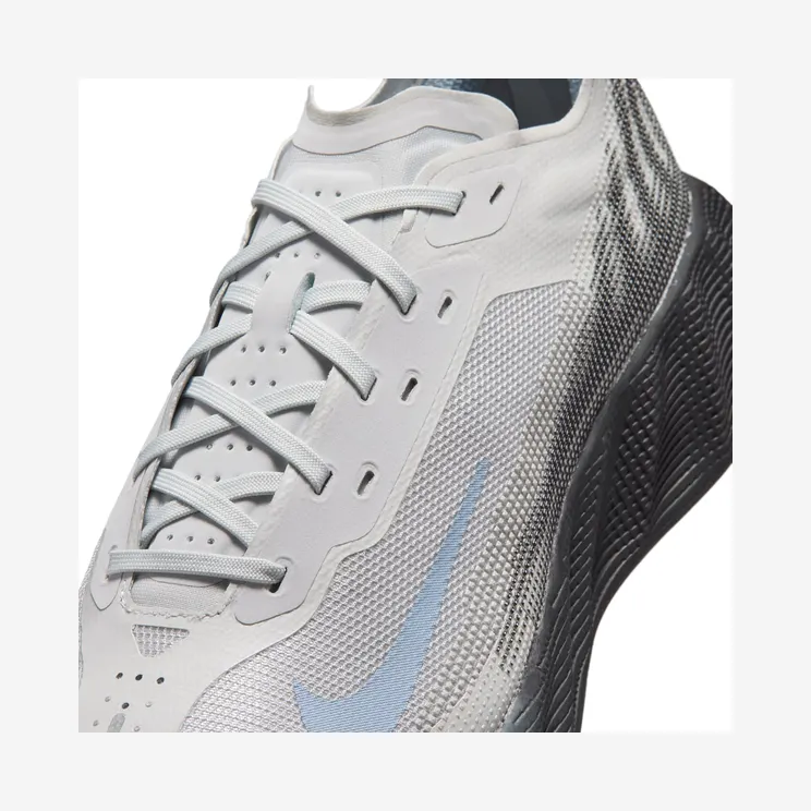 nike-ava IX0352-025
