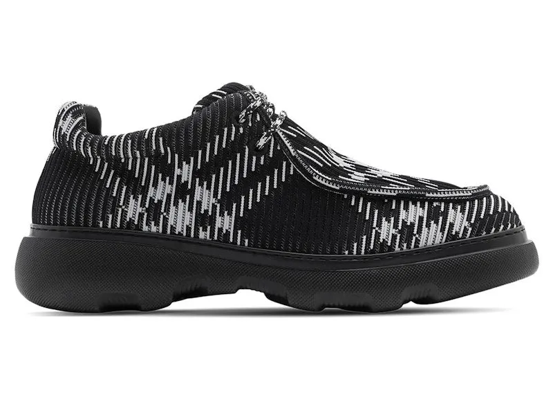 Burberry Checked Round-Toe Derby Shoes Black White (8083408)