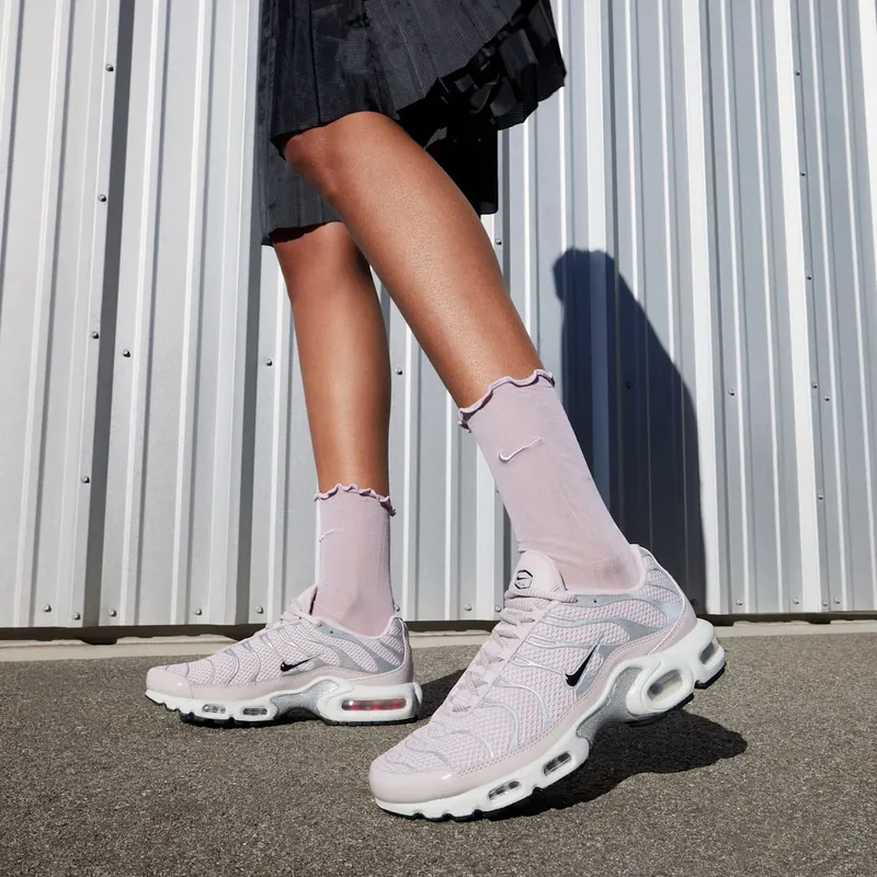 Nike Air Max Plus “Platinum Violet” (FV8480-001)