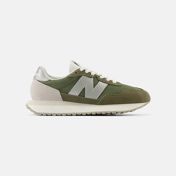 NEW BALANCE 237 “Brown 319 / METALLIC SILVER – 877 C P” (WS237MSW)
