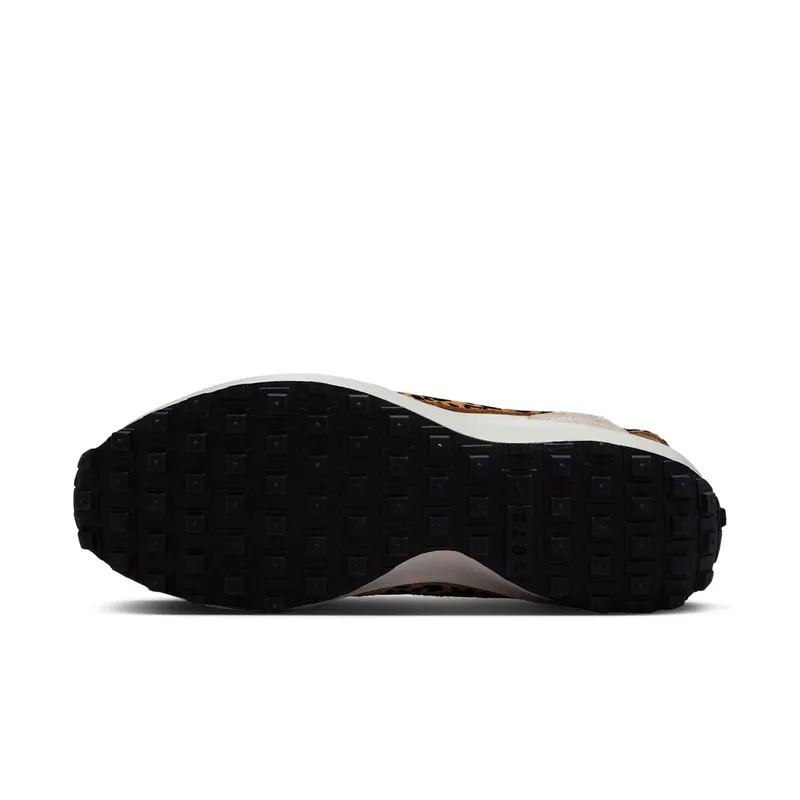 Nike Waffle Debut “Phantom Summit White Black Sesame” (HF1856-001)