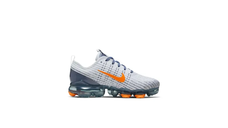 Nike Air VaporMax Flyknit 3 Diffused Blue (GS) White/Diffused Blue/Hyper Crimson (BQ5238-105)