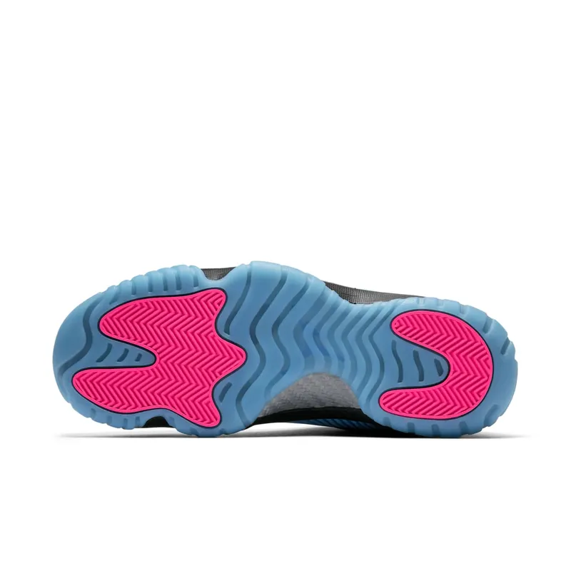 Jordan Future Quai54 (2018) Black/Black-University Blue-Pink Blast (AT9191-001)