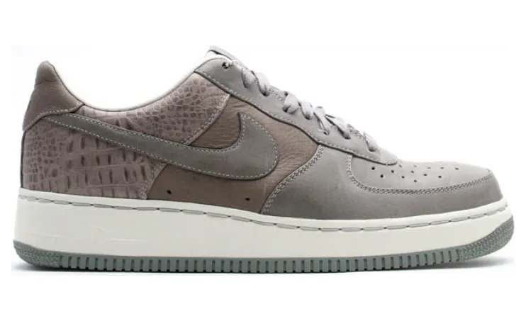 Nike Air Force 1 Low Supreme QK Grey