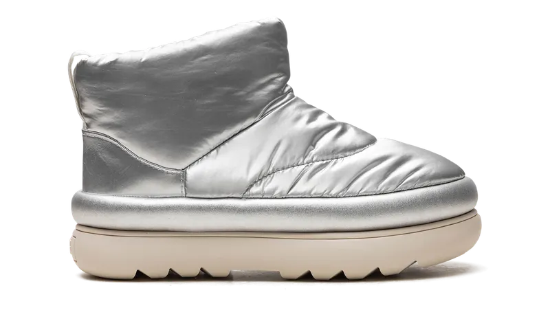 Ugg Classic Maxi Mini “Metallic Silver” (1135151-MSLV)