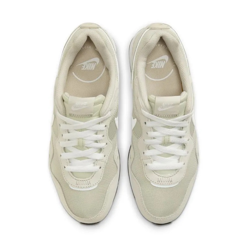 Nike Venture Runner White (CK2948-002)