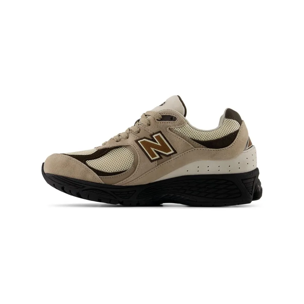 New Balance 2002R “Cream Kumquat” (M2002RZR)