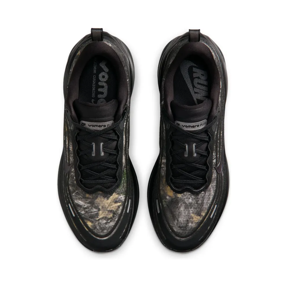 Nike Vomero Plus “Black / Dark Smoke Grey / Anthracite / Metallic Dark Grey” (IM3985-001)