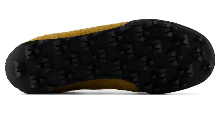 New Balance Gator Run “Timberwolf”: rauwe trail-vibe op straat (5)