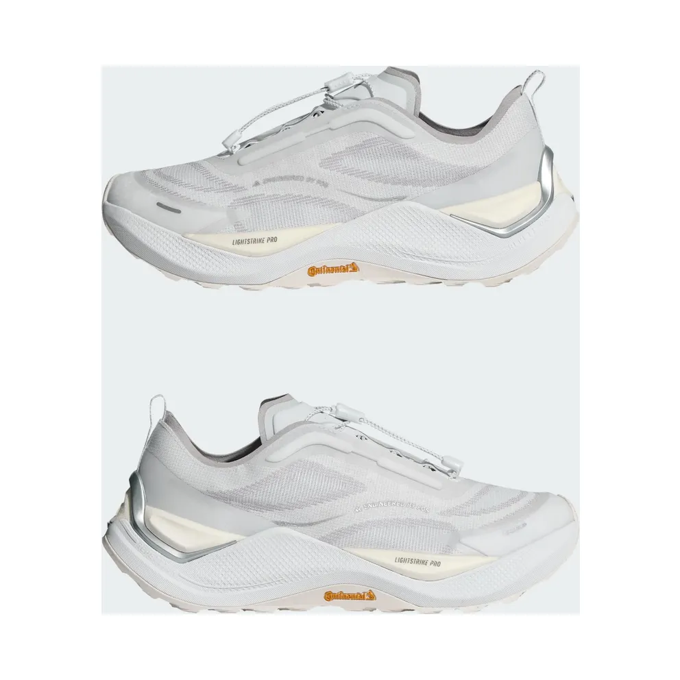 adidas Holo Peak “Cloud White / Grey Two / Silver Metallic” (KI1521)