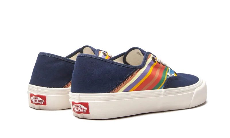 Vans Authentic “Retro Stripes” (VN0A3MU61B3)