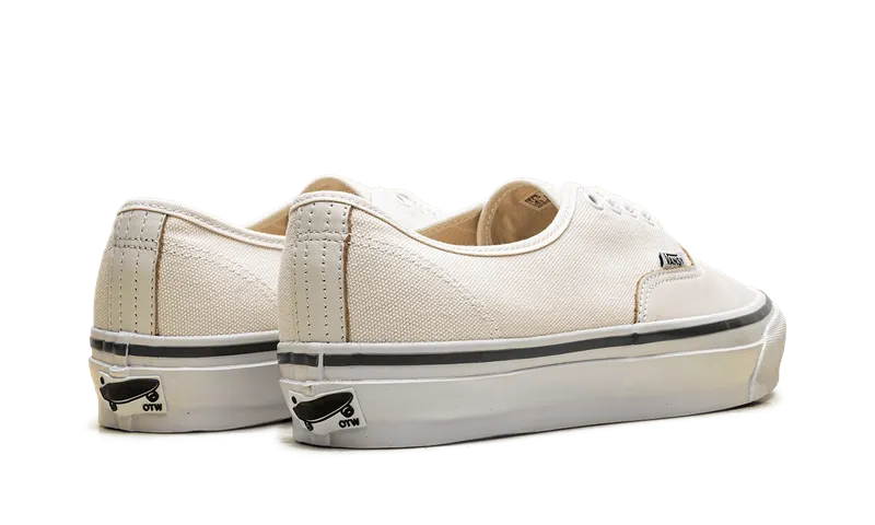 Vans OTW Authentic 44 Siped Vibram “Marshmallow White” (VN000Z3TCCZ)