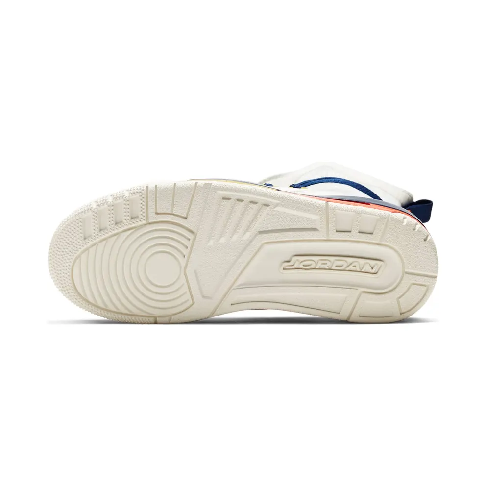 Jordan 3 Retro Explorer Lite XX Sail Multi-Color (W) Sail/Blue Void-Turf Orange-Bright Citron (BQ8394-100)