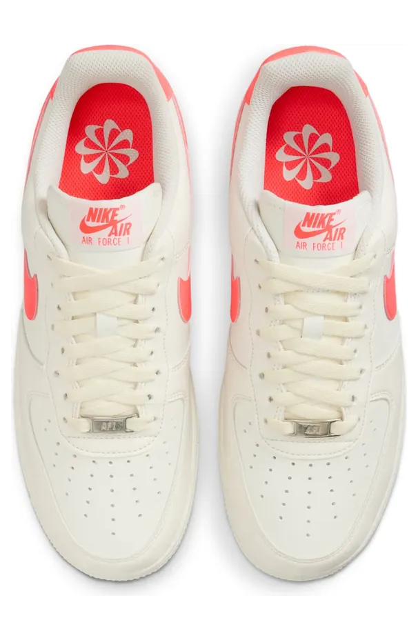 nike-air-force DV3808-110