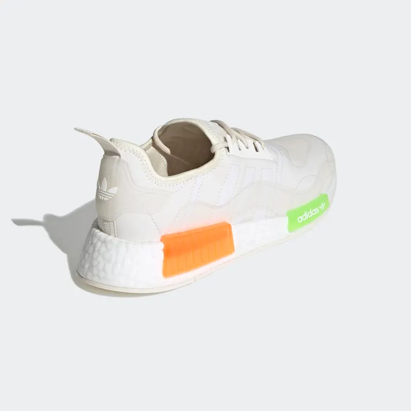 Adidas NMD_R1 Chalk White / Chalk White / Cloud White (GZ7964)
