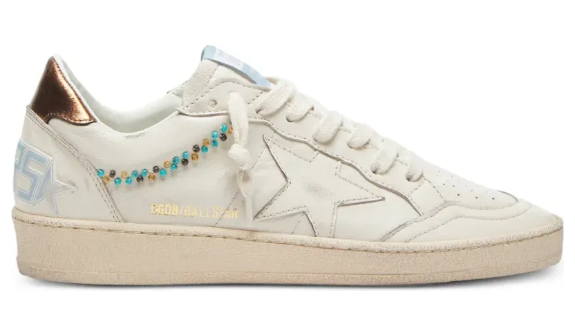 Golden Goose Ball Star aus Nappaleder mit Perlenstickerei Stern aus Nappaleder und Fersenbesatz in Metallic-Optik Nude (GWF00117F008562)