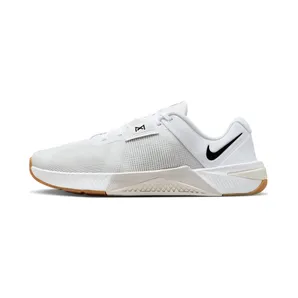 Nike Metcon 10 “White / Platinum Tint / Gum Light Brown / Black” (HJ1875-100)