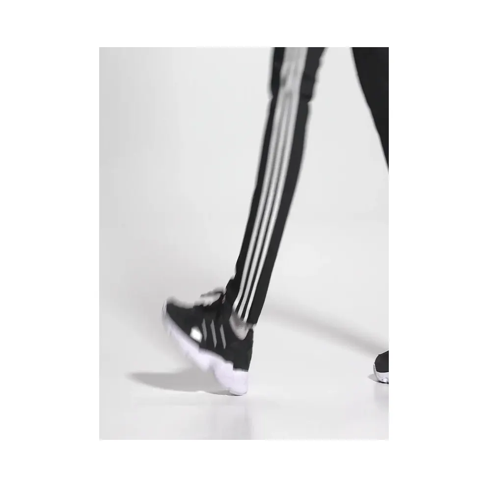 Adidas Falcon Core Black / Core Black / Cloud White (IG8301)
