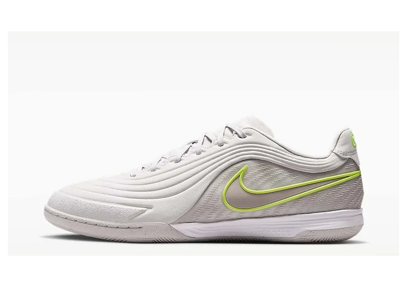 Nike Tiempo Reactgato Indoor/Court Low-Top “Vast Grey/Lemon Venom/Moon Particle” (HQ3159-001)
