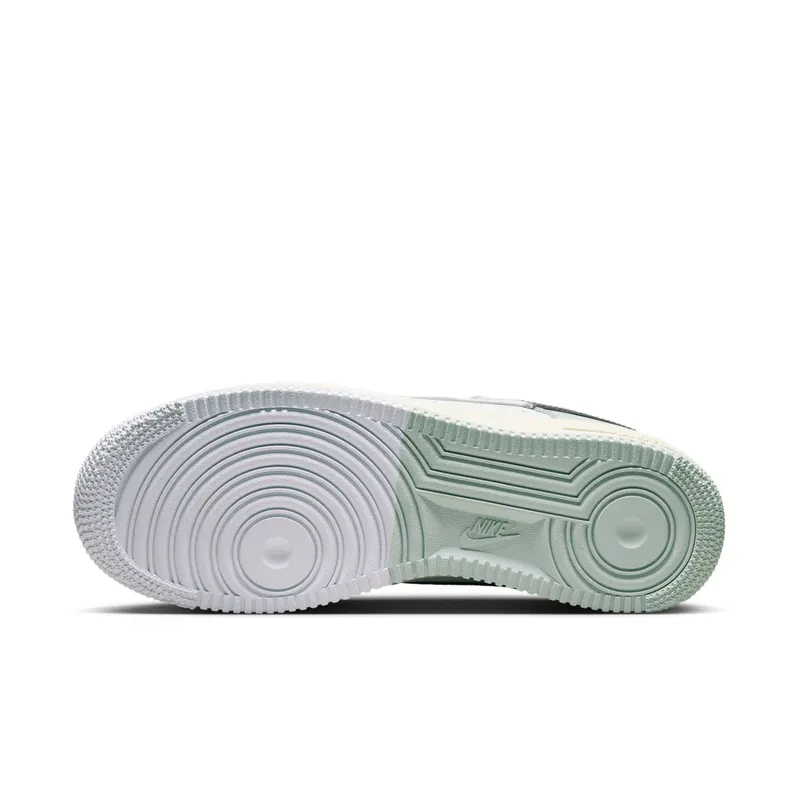 Nike Air Force 1 Low “Split – Light Silver” (DZ2522-001)